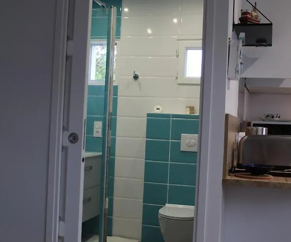 펜션 Petit Cypres Du Bois 누아르무티에 앙 릴