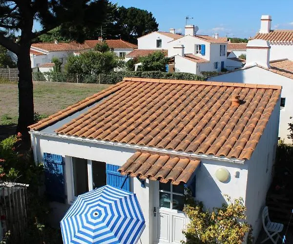 펜션 Petit Cypres Du Bois 누아르무티에 앙 릴